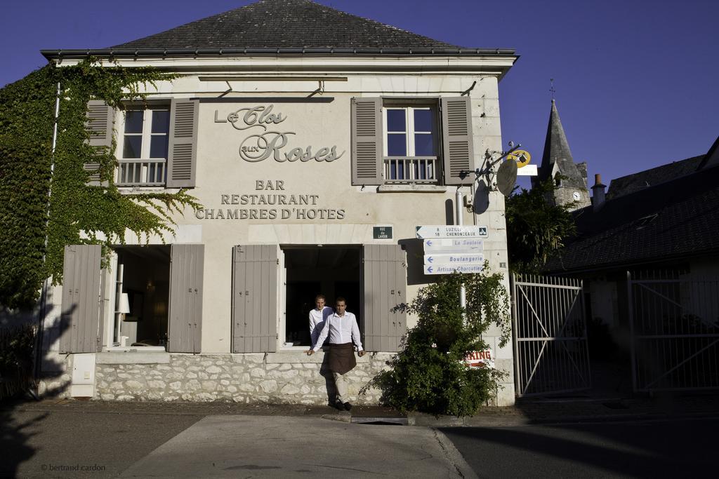 Le Clos Aux Roses Chédigny Exteriör bild
